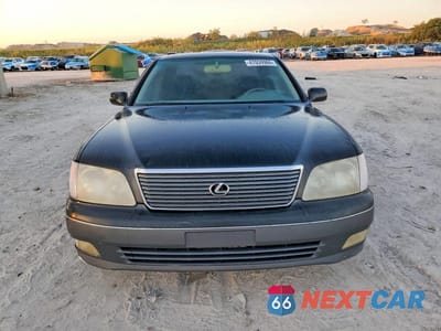 Piąte zdjęcie samochodu w środku: 2000 LEXUS LS 400 BASE VIN:JT8BH28F8Y0179968 - miniatura