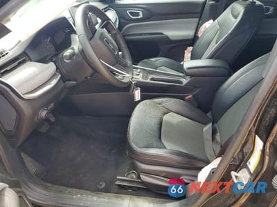 Zdjęcie 7 z 12 samochodu: 2024 JEEP COMPASS VIN:3C4NJDBN0RT110176 - miniatura