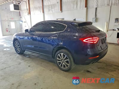 Drugie zdjęcie samochodu z przodu: 2017 MASERATI LEVANTE VIN:ZN661XUA3HX222620 - miniatura
