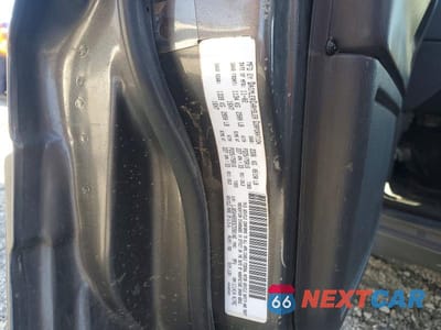 Zdjęcie 13 z 13 samochodu: 2003 JEEP GRAND CHEROKEE LAREDO VIN:1J8GX48S83C598146 - miniatura