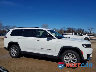 Czwarte zdjęcie samochodu z boku: 2021 JEEP GRAND CHEROKEE L LIMITED VIN:1C4RJKBG4M8134298 - miniatura