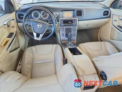 Zdjęcie 8 z 13 samochodu: 2012 VOLVO S60 T5 VIN:YV1622FS2C2116294 - miniatura