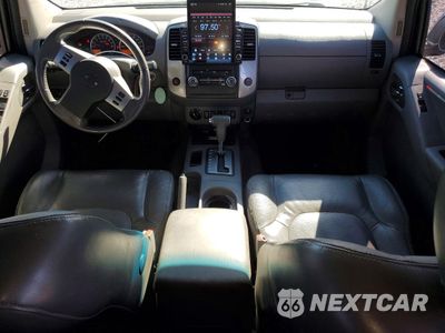 Zdjęcie 8 z 13 samochodu: 2010 NISSAN FRONTIER SE V6 VIN:1N6AD0EV6AC407802 - miniatura