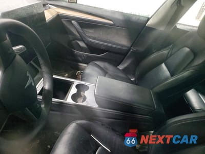 Zdjęcie 9 z 13 samochodu: 2022 TESLA MODEL 3 VIN:5YJ3E1EBXNF288522 - miniatura