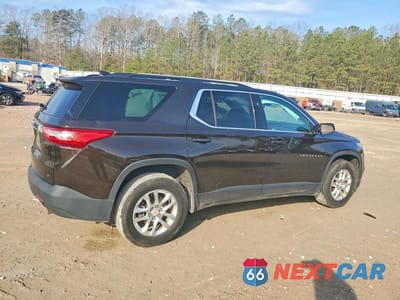 Trzecie zdjęcie samochodu z tyłu: 2019 CHEVROLET TRAVERSE LT VIN:1GNERGKW9KJ121314 - miniatura