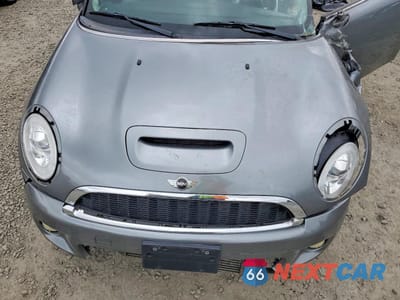 Zdjęcie 11 z 13 samochodu: 2010 MINI COOPER S VIN:WMWMF7C58ATZ34551 - miniatura