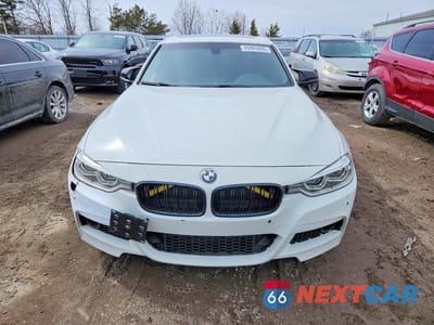 Piąte zdjęcie samochodu w środku: 2017 BMW 330 XI VIN:WBA8D9G53HNU59080 - miniatura
