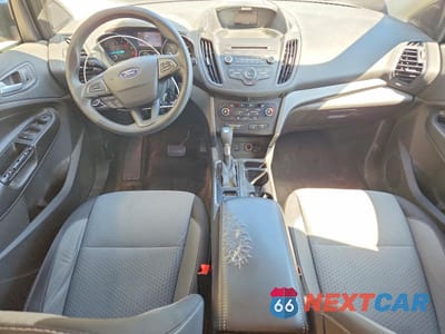 Zdjęcie 8 z 13 samochodu: 2017 FORD ESCAPE SE VIN:1FMCU0GD3HUC08917 - miniatura