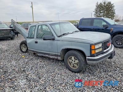 Czwarte zdjęcie samochodu z boku: 1995 GMC SIERRA C1500 VIN:2GTEC19H0S1560197 - miniatura