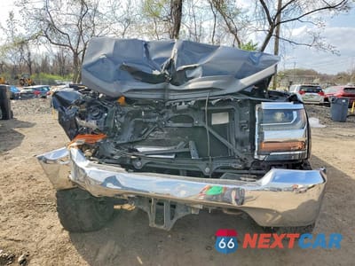 Piąte zdjęcie samochodu w środku: 2019 CHEVROLET SILVERADO LD C1500 LT VIN:2GCRCPEC7K1129354 - miniatura