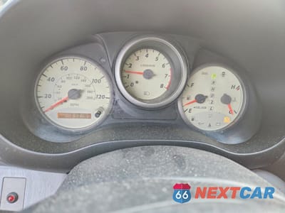 Zdjęcie 9 z 13 samochodu: 2003 TOYOTA RAV4 BASE VIN:JTEHH20V530252541 - miniatura