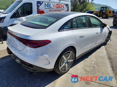 Trzecie zdjęcie samochodu z tyłu: 2025 MERCEDES-BENZ EQE SEDAN 350+ VIN:W1KEG2BB2SF062310 - miniatura