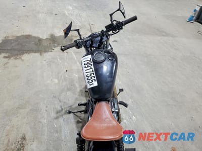 Zdjęcie 6 z 9 samochodu: 2006 SUZUKI LS650 P VIN:JS1NP41A262103167 - miniatura