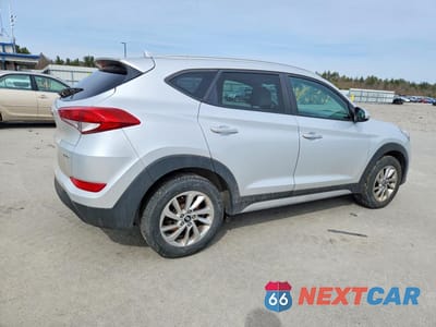 Trzecie zdjęcie samochodu z tyłu: 2018 HYUNDAI TUCSON SEL VIN:KM8J3CA46JU693676 - miniatura