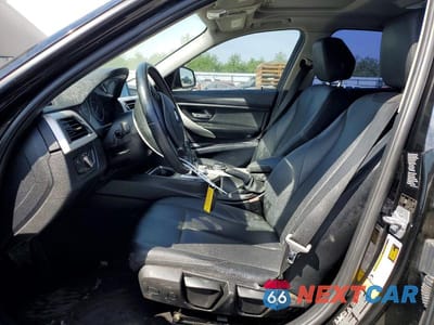 Zdjęcie 7 z 11 samochodu: 2014 BMW 320 I XDRIVE VIN:WBA3C3G50ENR25568 - miniatura