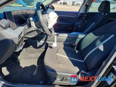 Zdjęcie 7 z 11 samochodu: 2024 HYUNDAI SONATA SEL VIN:KMHL14JA8RA360175 - miniatura