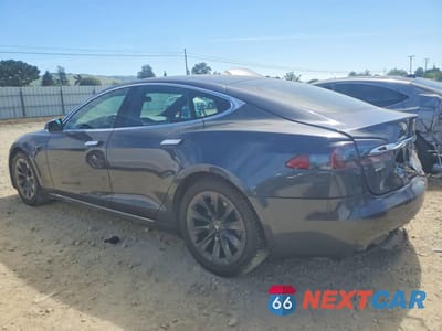 Drugie zdjęcie samochodu z przodu: 2019 TESLA MODEL S VIN:5YJSA1E26KF332471 - miniatura