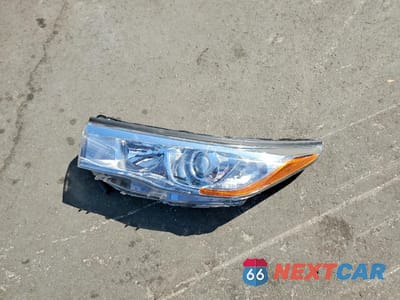 Zdjęcie 13 z 14 samochodu: 2016 TOYOTA HIGHLANDER LIMITED VIN:5TDYKRFH5GS129678 - miniatura