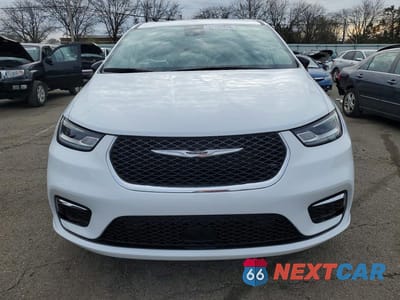 Piąte zdjęcie samochodu w środku: 2024 CHRYSLER PACIFICA LIMITED VIN:2C4RC3GG0RR127854 - miniatura