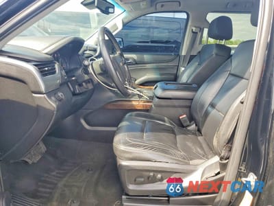 Zdjęcie 7 z 13 samochodu: 2018 CHEVROLET SUBURBAN C1500 LT VIN:1GNSCHKC0JR251692 - miniatura