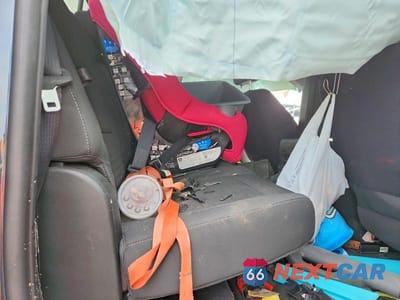 Zdjęcie 10 z 12 samochodu: 2020 CHEVROLET SILVERADO K1500 RST VIN:3GCUYEED7LG421944 - miniatura