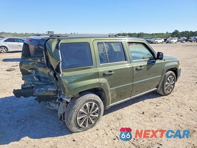 Trzecie zdjęcie samochodu z tyłu: 2009 JEEP PATRIOT SPORT VIN:1J4FT28A59D178528 - miniatura