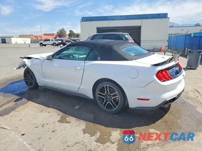 Drugie zdjęcie samochodu z przodu: 2020 FORD MUSTANG VIN:1FATP8UH8L5105969 - miniatura