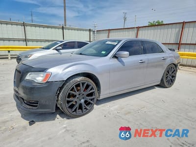 2014 CHRYSLER 300 2C3CCAAG8EH343569 - główne zdjęcie licytacji z USA - miniatura