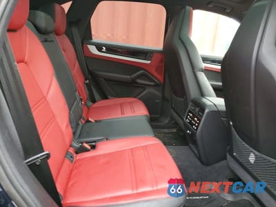 Zdjęcie 11 z 14 samochodu: 2024 PORSCHE CAYENNE VIN:WP1AA2AY3RDA02637 - miniatura