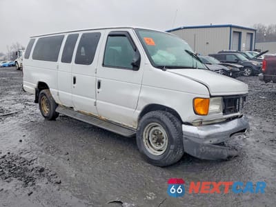 Czwarte zdjęcie samochodu z boku: 2004 FORD ECONOLINE E350 SUPER DUTY WAGON VIN:1FBSS31L64HB32916 - miniatura