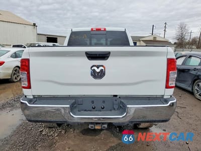 Zdjęcie 6 z 12 samochodu: 2023 RAM 2500 VIN:3C6UR5CJ5PG614130 - miniatura
