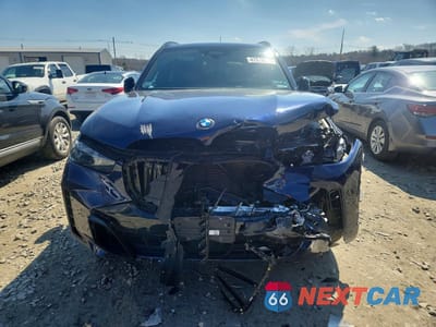 Piąte zdjęcie samochodu w środku: 2025 BMW X5 XDRIVE40I VIN:5UX23EU08S9W94490 - miniatura