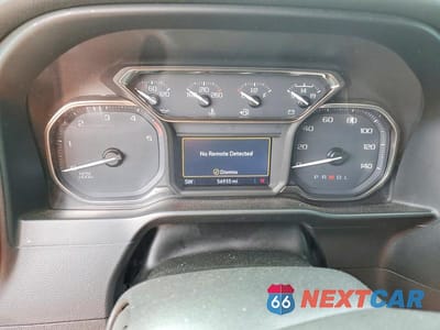 Zdjęcie 9 z 12 samochodu: 2020 GMC SIERRA K2500 SLT VIN:1GT49NEY1LF138800 - miniatura