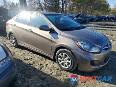 Czwarte zdjęcie samochodu z boku: 2013 HYUNDAI ACCENT GLS VIN:KMHCT4AE7DU503864 - miniatura