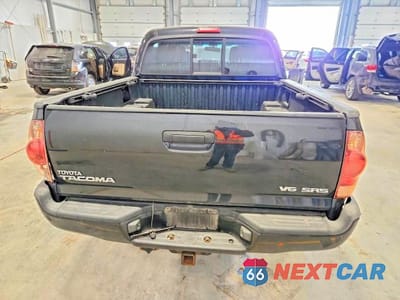 Zdjęcie 6 z 11 samochodu: 2008 TOYOTA TACOMA V6 VIN:5TELU42N28Z555786 - miniatura