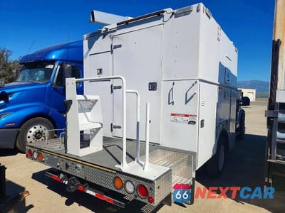 Zdjęcie 10 z 12 samochodu: 2022 FORD 550 UTILITY / SERVICE TRUCK VIN:1FDUF5GN9NEG19412 - miniatura