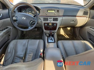 Zdjęcie 8 z 12 samochodu: 2006 HYUNDAI SONATA GL VIN:5NPET46F26H073995 - miniatura