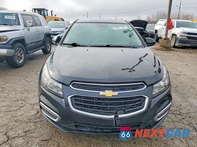 Piąte zdjęcie samochodu w środku: 2015 CHEVROLET CRUZE LT VIN:1G1PC5SB8F7102883 - miniatura