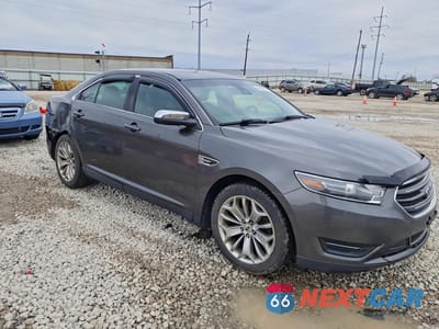 Czwarte zdjęcie samochodu z boku: 2017 FORD TAURUS LIMITED VIN:1FAHP2F83HG102604 - miniatura