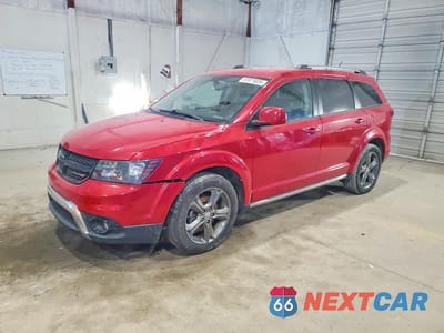 2015 DODGE JOURNEY CROSSROAD 3C4PDDGG0FT640170 - główne zdjęcie licytacji z USA - miniatura