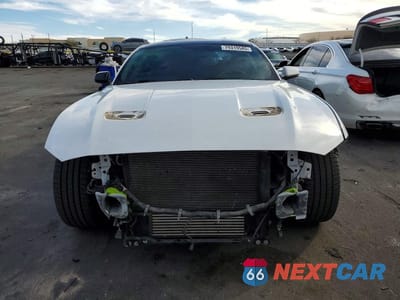 Piąte zdjęcie samochodu w środku: 2019 FORD MUSTANG VIN:1FA6P8TH4K5178236 - miniatura