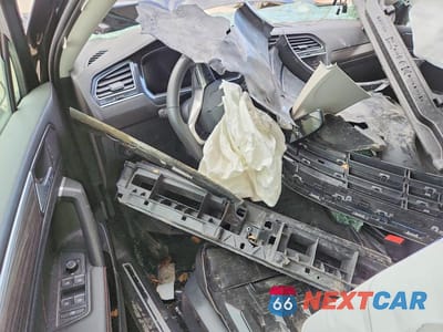 Zdjęcie 8 z 12 samochodu: 2024 VOLKSWAGEN TIGUAN WOLFSBURG VIN:3VV6B7AX4RM215563 - miniatura