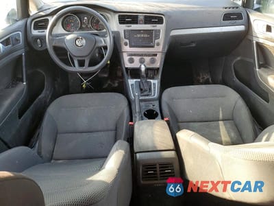Zdjęcie 8 z 13 samochodu: 2017 VOLKSWAGEN GOLF 1.8 TSI WAGON VIN:3VWC17AU9HM506341 - miniatura