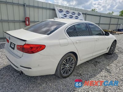 Trzecie zdjęcie samochodu z tyłu: 2020 BMW 530 I VIN:WBAJR3C05LWW73436 - miniatura
