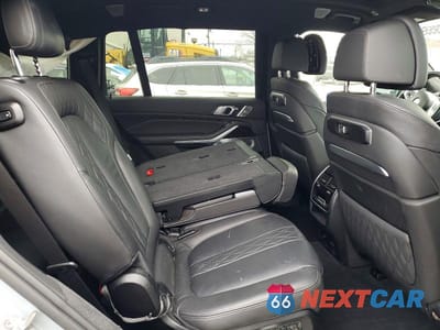 Zdjęcie 11 z 13 samochodu: 2024 BMW X7 M60I VIN:5UX33EM01R9S43092 - miniatura