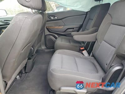 Zdjęcie 11 z 13 samochodu: 2022 GMC ACADIA SLE VIN:1GKKNKL44NZ143481 - miniatura