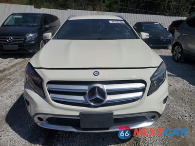 Piąte zdjęcie samochodu w środku: 2017 MERCEDES-BENZ GLA 250 4MATIC VIN:WDCTG4GB9HJ357099 - miniatura