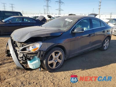 2013 VOLVO S60 T5 YV1612FH6D2174904 - główne zdjęcie licytacji z USA - miniatura