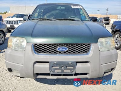 Piąte zdjęcie samochodu w środku: 2002 FORD ESCAPE XLT VIN:1FMCU03162KB54060 - miniatura