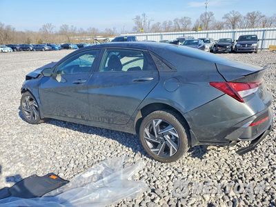 Drugie zdjęcie samochodu z przodu: 2025 HYUNDAI ELANTRA SEL SPORT VIN:KMHLM4DG4SU978847 - miniatura